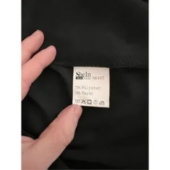 Stylish Women's Clothing Bundle – Talbots Floral Blazer, August Silk Red Knit - Picture 14 of 14